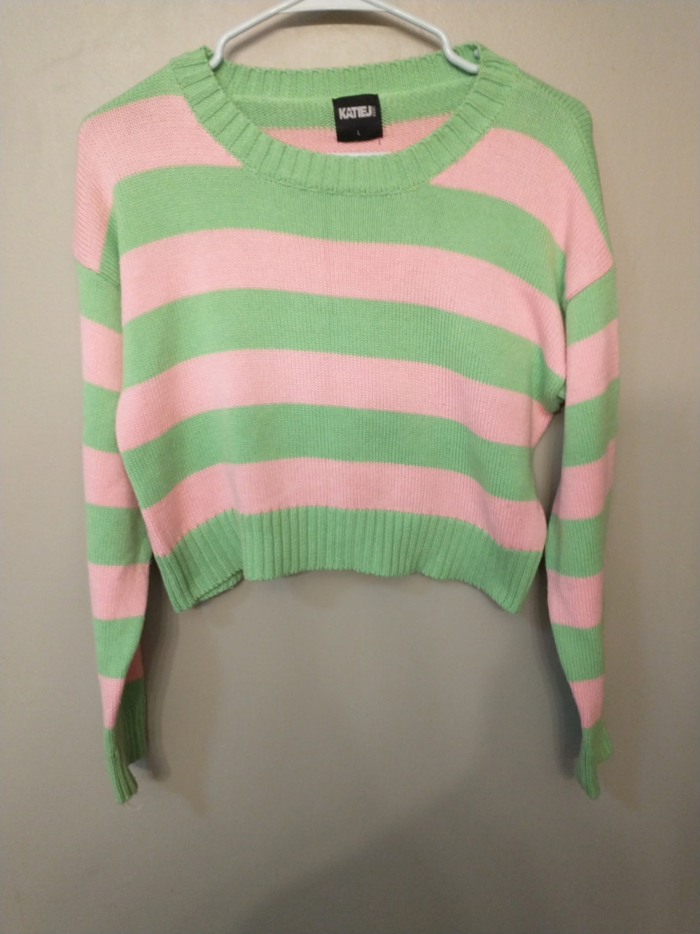 Katie J NYC Cropped Stripe Sweater in Pink & Green Size Large